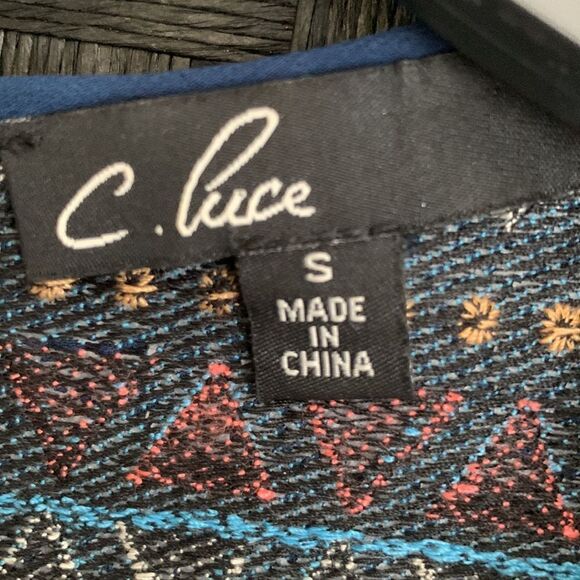 C. Luce Size Small sleeveless top with embroidery/fringe detail - Picture 5 of 8